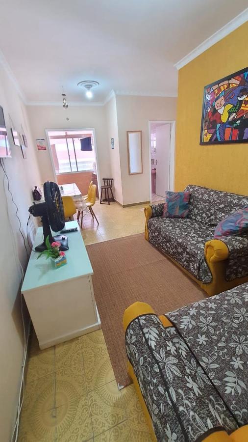 Apartment Tupi Vista Mar Ii: Beachfront With Wi-fi And Parking Praia Grande (Santos)