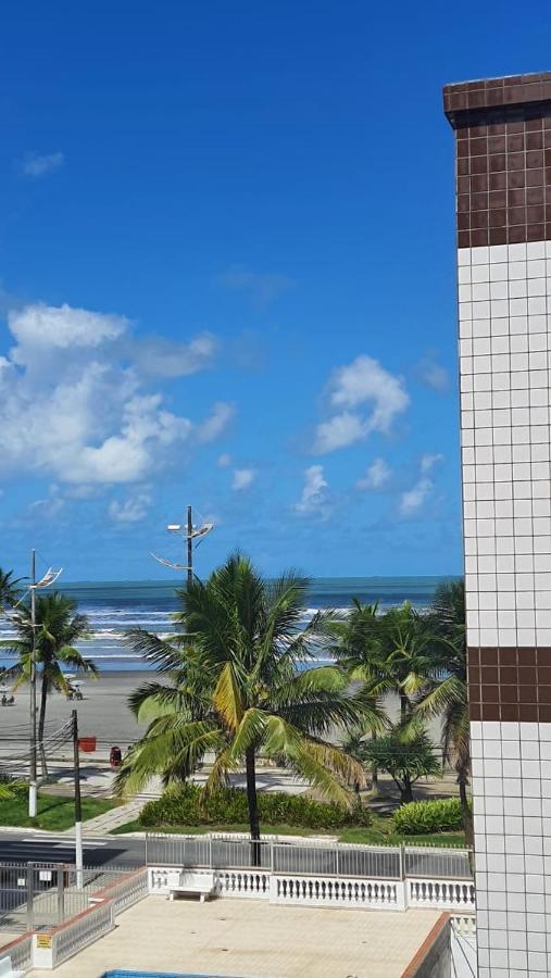 Tupi Vista Mar Ii: Beachfront With Wi-fi And Parking Apartment